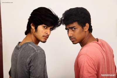 nenji kizhinji pochu song lyrics