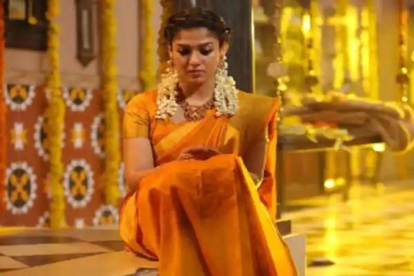 megathoodham lyrics song from Airaa movie