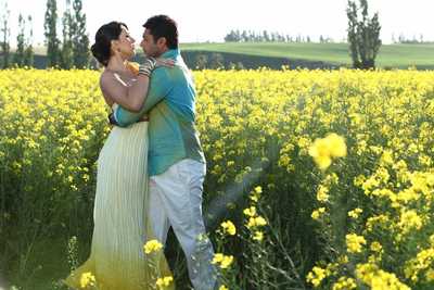 engeyum kaadhal song lyrics